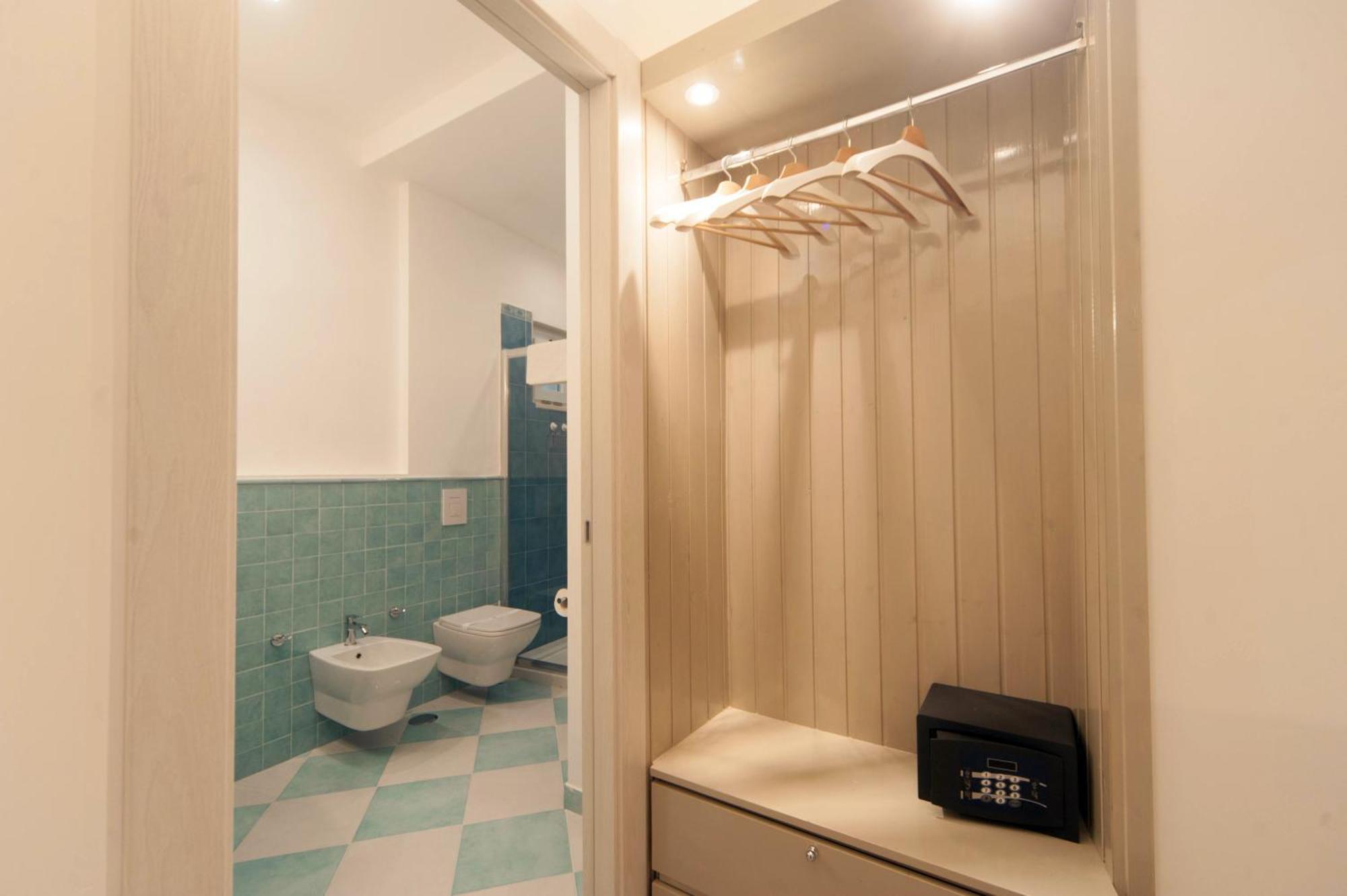 La Cattedrale Dai Tetti Bed & Breakfast Trani Dış mekan fotoğraf