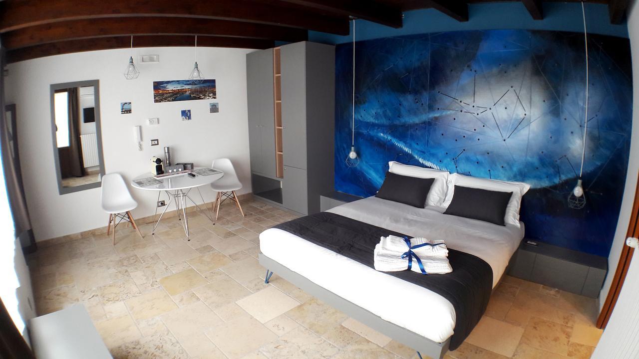 La Cattedrale Dai Tetti Bed & Breakfast Trani Dış mekan fotoğraf