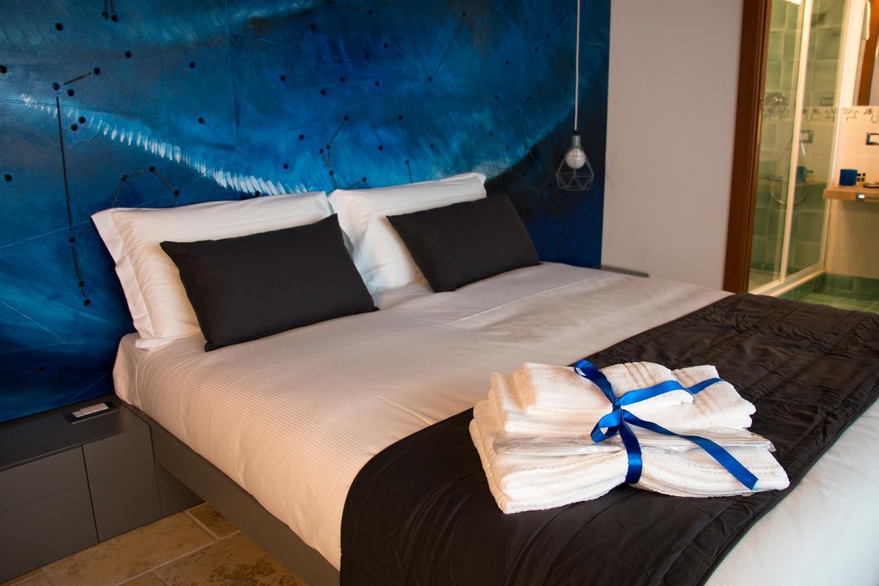 La Cattedrale Dai Tetti Bed & Breakfast Trani Dış mekan fotoğraf
