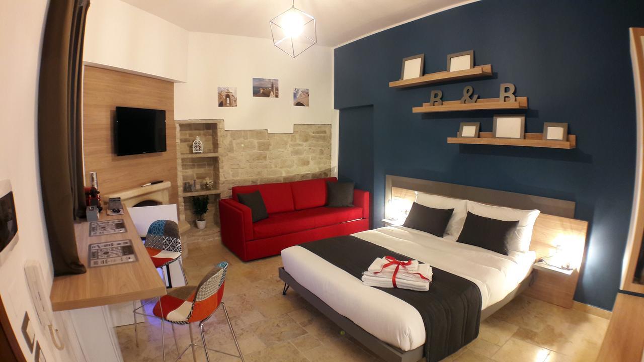 La Cattedrale Dai Tetti Bed & Breakfast Trani Dış mekan fotoğraf