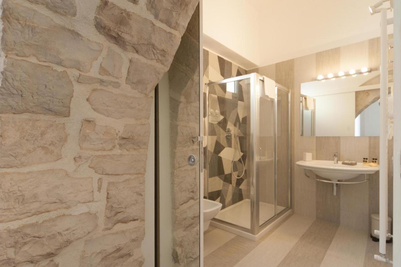 La Cattedrale Dai Tetti Bed & Breakfast Trani Dış mekan fotoğraf