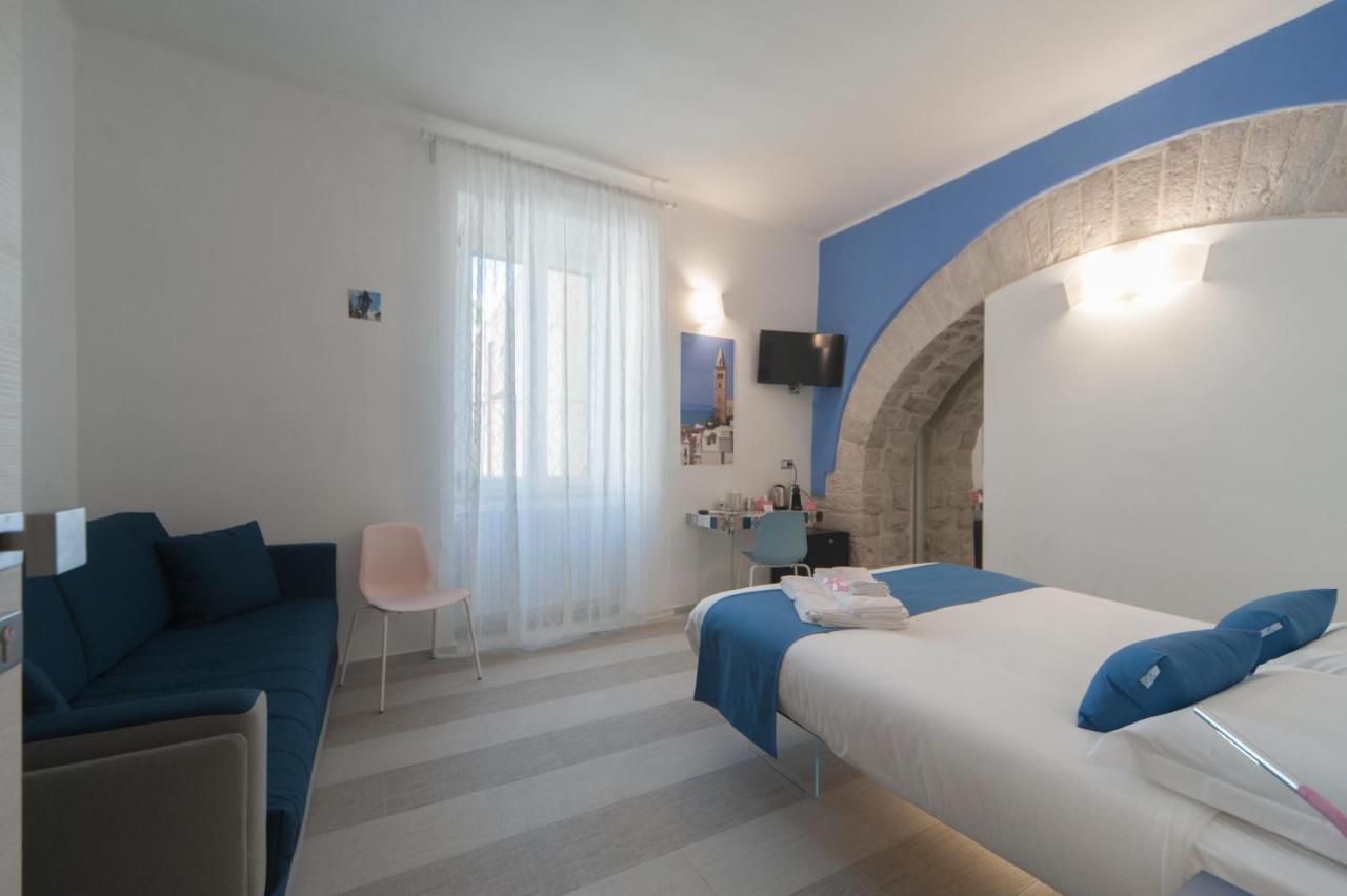 La Cattedrale Dai Tetti Bed & Breakfast Trani Dış mekan fotoğraf