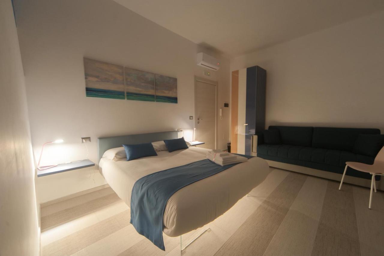 La Cattedrale Dai Tetti Bed & Breakfast Trani Dış mekan fotoğraf