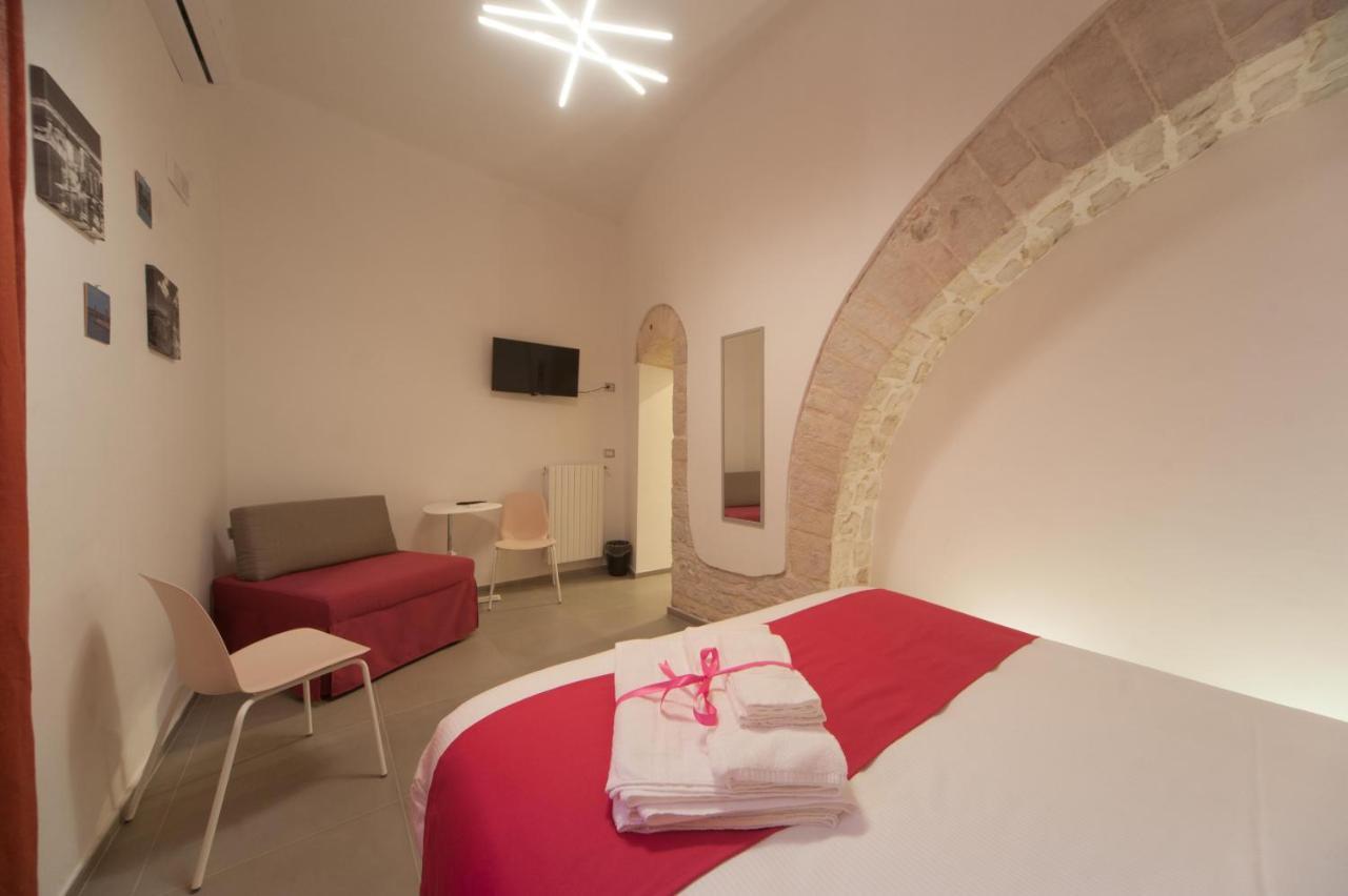 La Cattedrale Dai Tetti Bed & Breakfast Trani Dış mekan fotoğraf